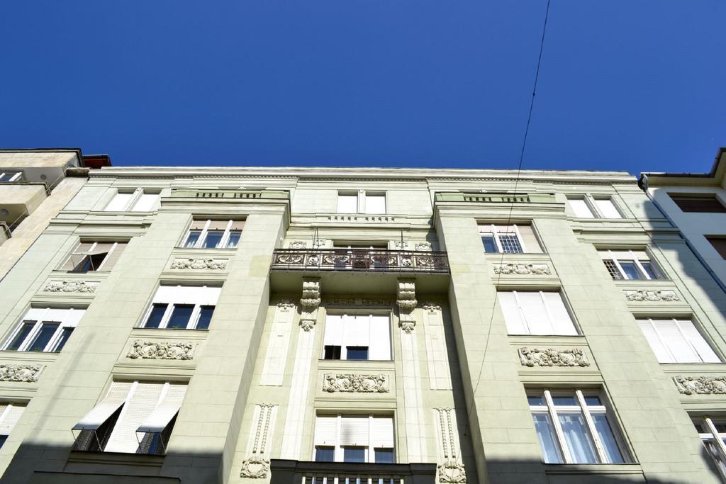 CasaMia-Elegant Central Vaci St.Apt Budapest Extérieur photo