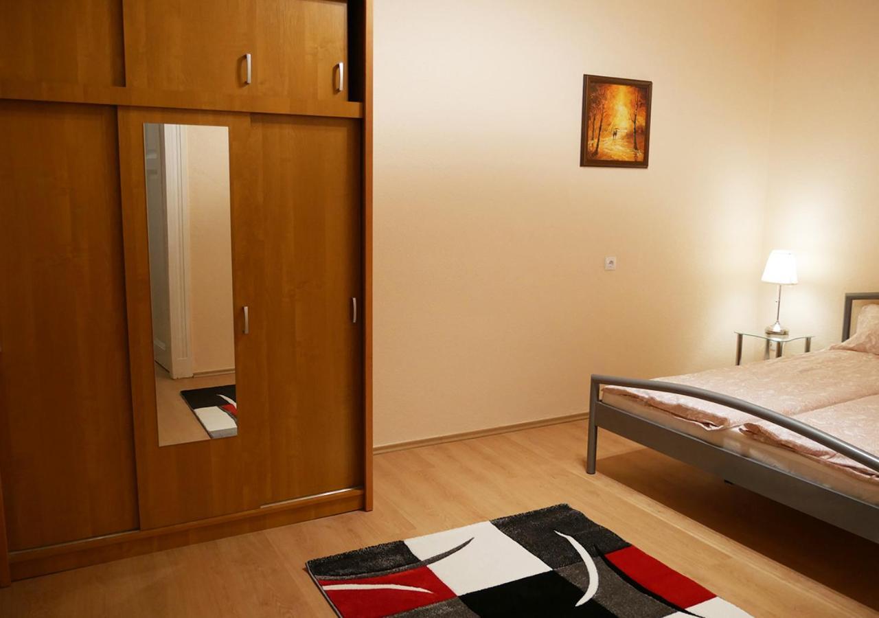 CasaMia-Elegant Central Vaci St.Apt Budapest Extérieur photo